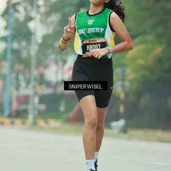 Runner Photo 7044637