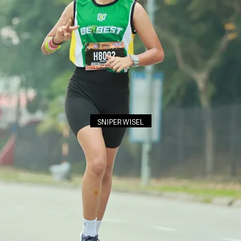 Runner Photo 7044650