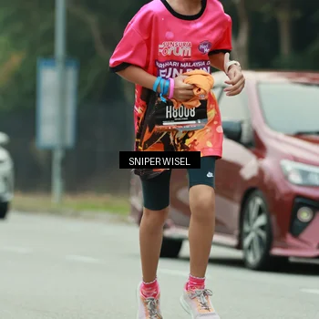 Runner Photo 7044661