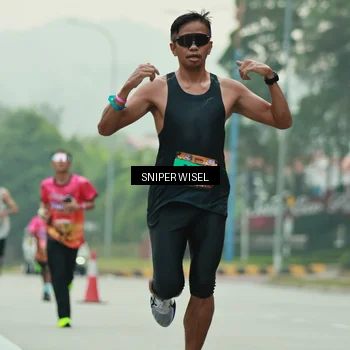 Runner Photo 7044674