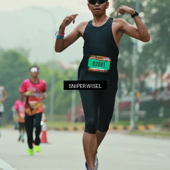 Runner Photo 7044675