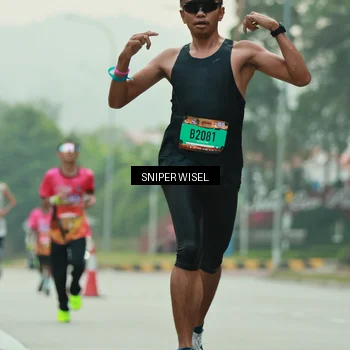 Runner Photo 7044677