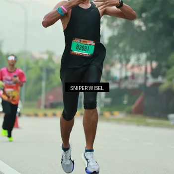 Runner Photo 7044688