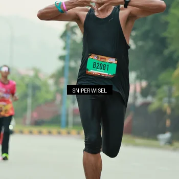 Runner Photo 7044698