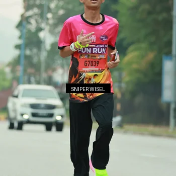 Runner Photo 7044705