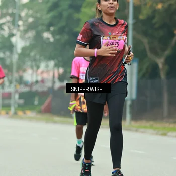 Runner Photo 7044731