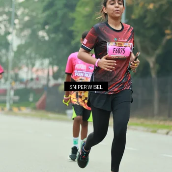 Runner Photo 7044735