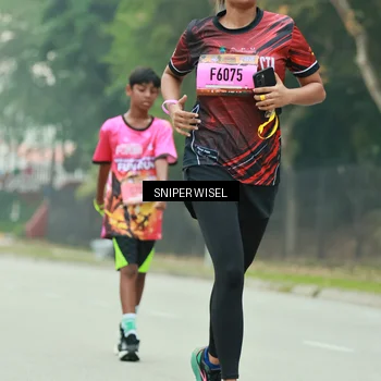 Runner Photo 7044742
