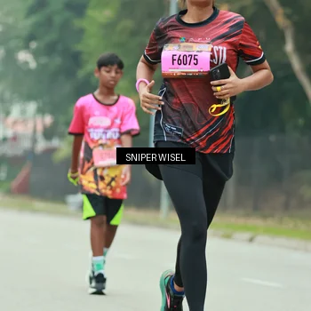 Runner Photo 7044743