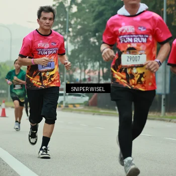 Runner Photo 7044753