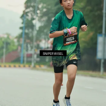Runner Photo 7044771