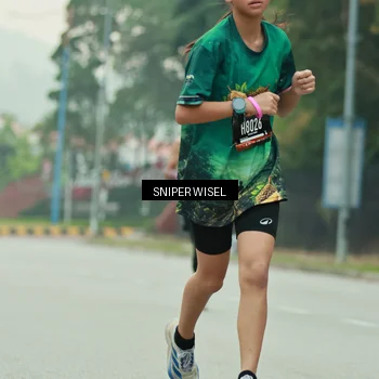 Runner Photo 7044772