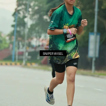 Runner Photo 7044773