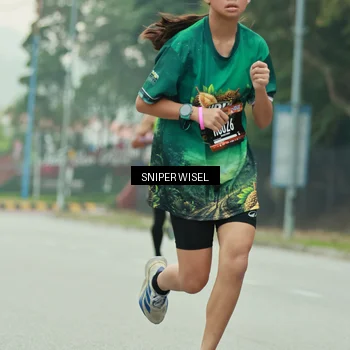 Runner Photo 7044777