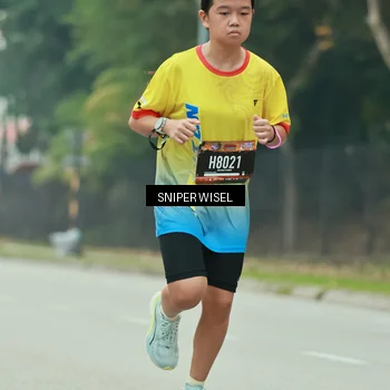 Runner Photo 7044792