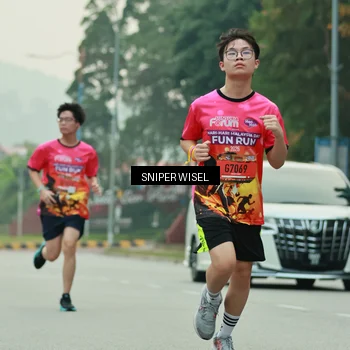 Runner Photo 7044808