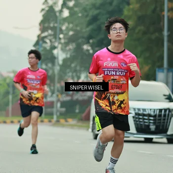 Runner Photo 7044810
