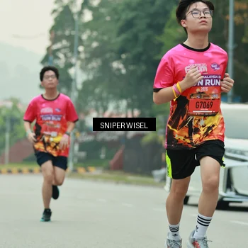 Runner Photo 7044818