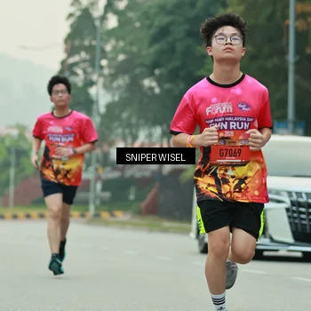 Runner Photo 7044819