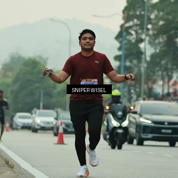 Runner Photo 7044860