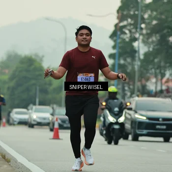 Runner Photo 7044861