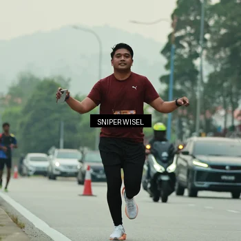 Runner Photo 7044863