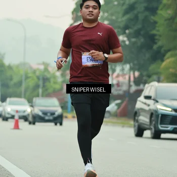 Runner Photo 7044869