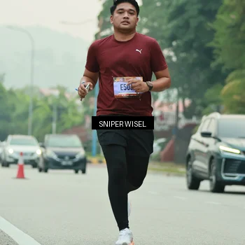 Runner Photo 7044875