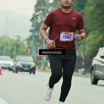 Runner Photo 7044882