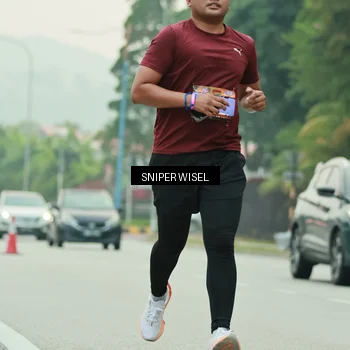 Runner Photo 7044885