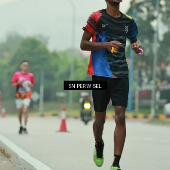Runner Photo 7044903