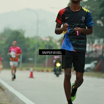 Runner Photo 7044913