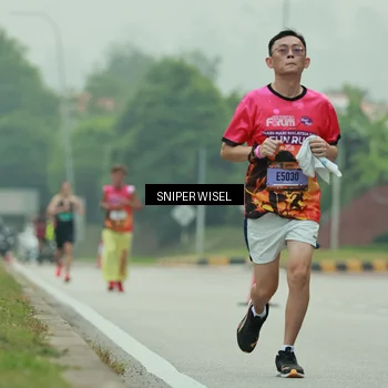 Runner Photo 7044916