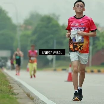 Runner Photo 7044918