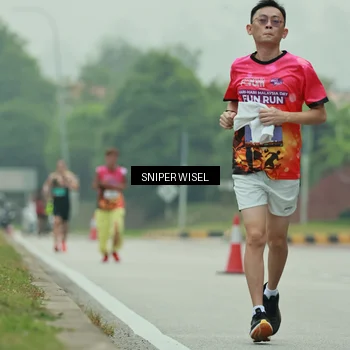 Runner Photo 7044920