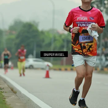 Runner Photo 7044945