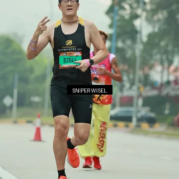 Runner Photo 7044960