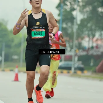 Runner Photo 7044968