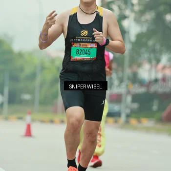 Runner Photo 7044972