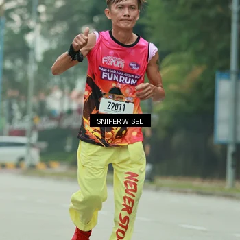 Runner Photo 7044977