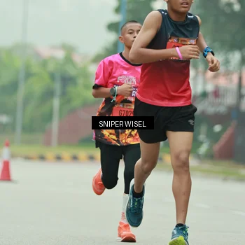 Runner Photo 7044998