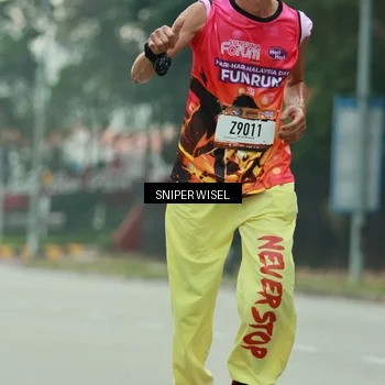 Runner Photo 7044999