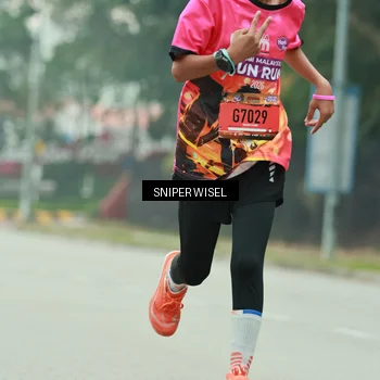 Runner Photo 7045022