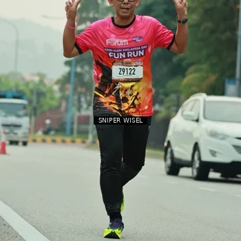 Runner Photo 7045065