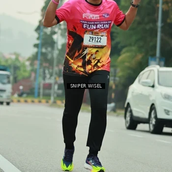 Runner Photo 7045074
