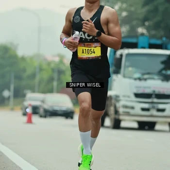 Runner Photo 7045088