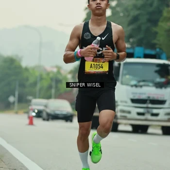 Runner Photo 7045096