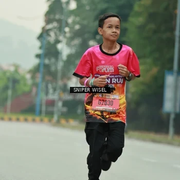 Runner Photo 7045115