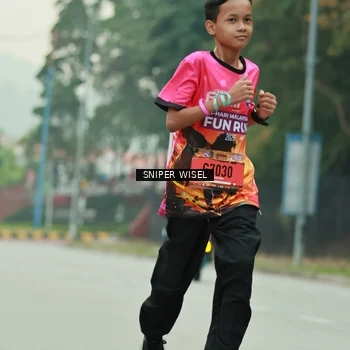 Runner Photo 7045119