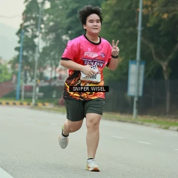 Runner Photo 7045131